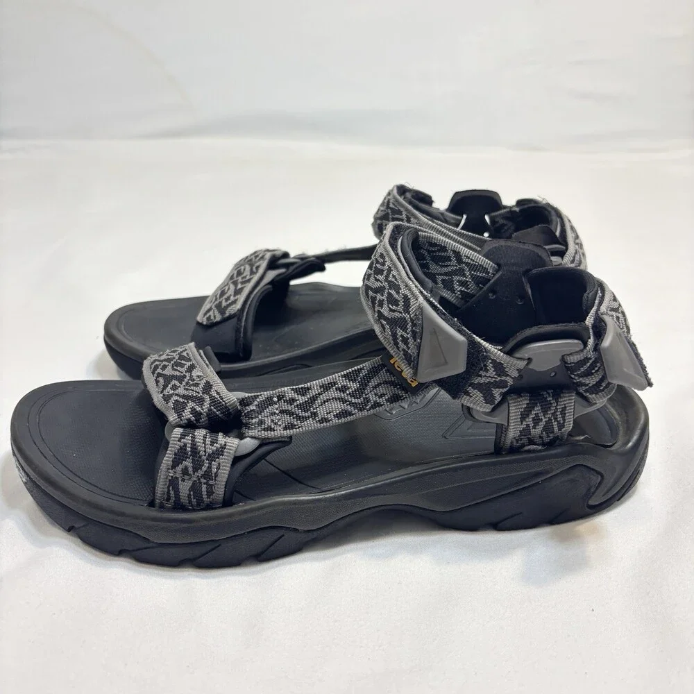 Teva Mens Sandal Size 8 Terra FI 5 Universal Adjustable Summer Outdoor Walking